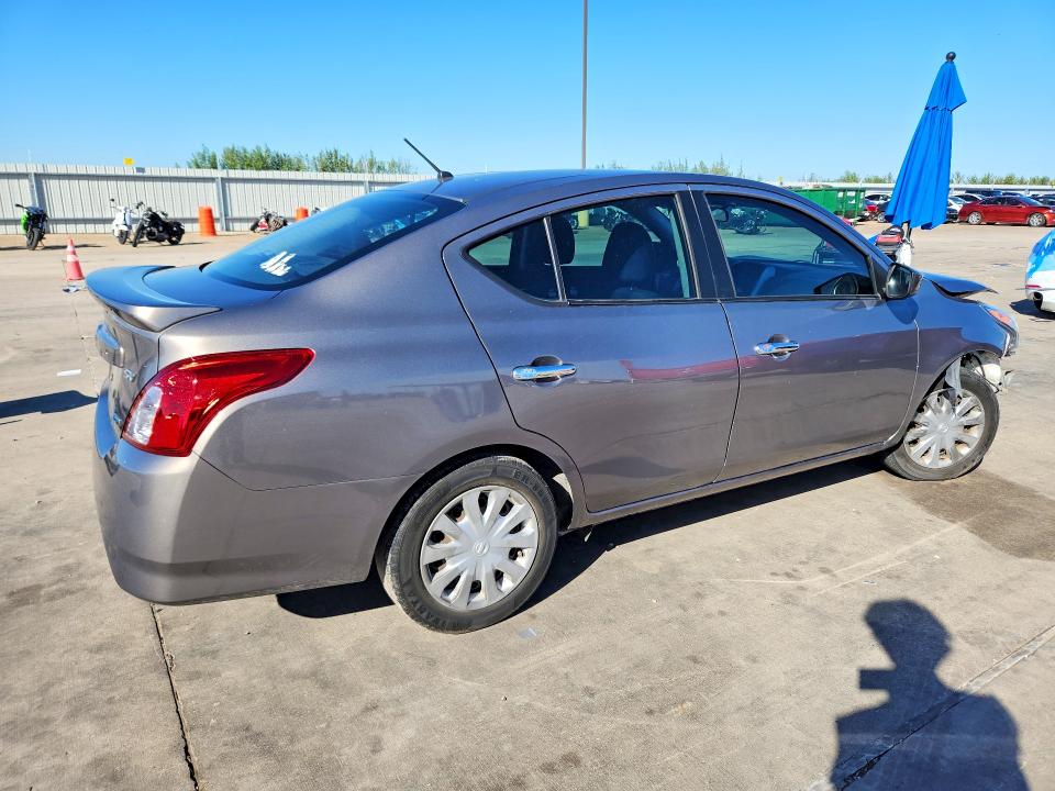 Photo 3 from auction – 2015 NISSAN VERSA with VIN 3N1CN7AP4FL837786