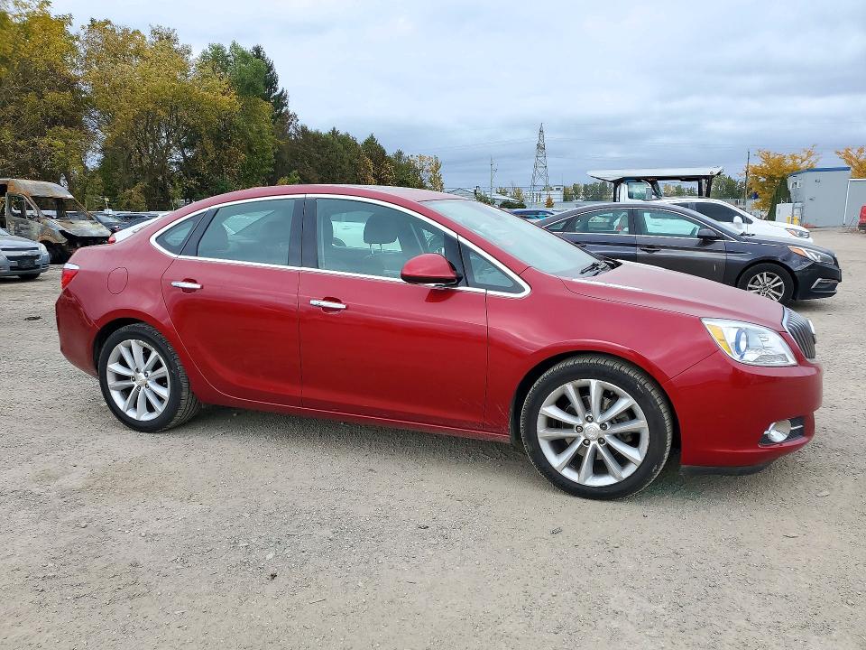 Снимка 4 от търг – 2017 BUICK VERANO с VIN 1G4PS5SK7H4102089
