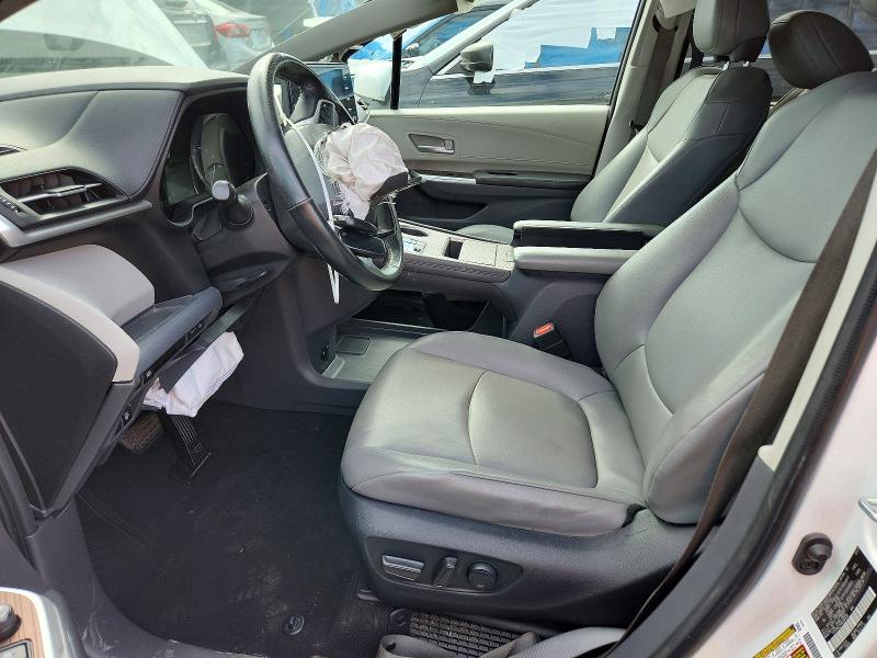 Photo 7 from auction – 2022 TOYOTA SIENNA with VIN 5TDYRKEC4NS098588