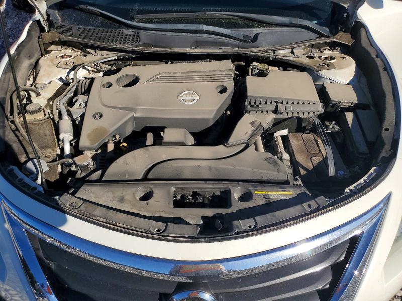 Снимка 11 от търг – 2015 NISSAN ALTIMA с VIN 1N4AL3APXFC429605