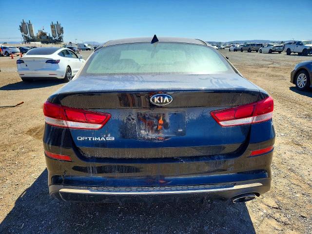 Photo 6 from auction – 2019 KIA OPTIMA with VIN 5XXGT4L39KG333382