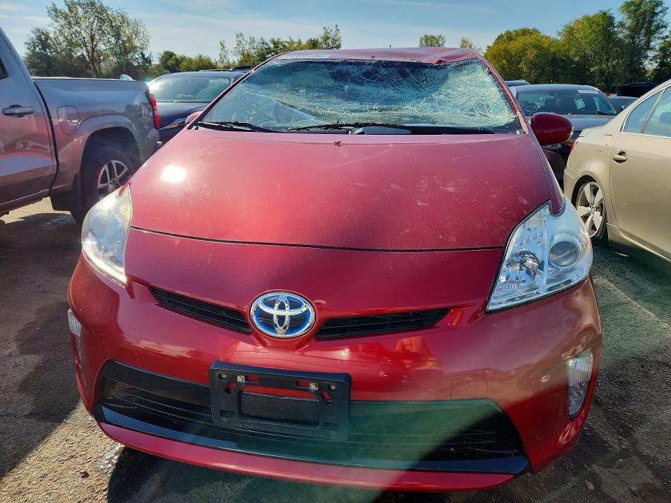 Foto 5 de la subasta – 2015 TOYOTA PRIUS con VIN JTDKN3DU7F1982895