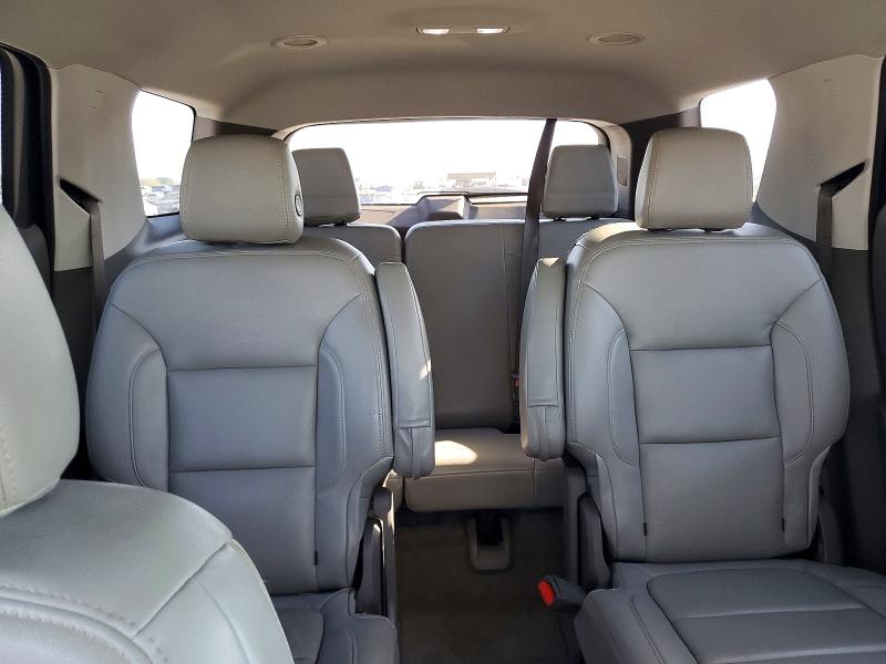 Photo 10 from auction – 2018 CHEVROLET TRAVERSE with VIN 1GNERGKW8JJ104986