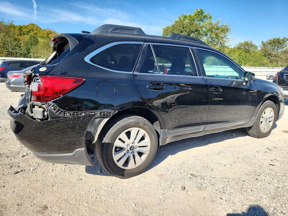 Снимка 3 от търг – 2017 SUBARU OUTBACK с VIN 4S4BSAFC5H3338235