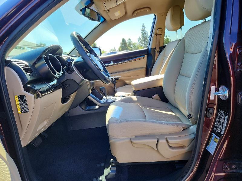 Foto 7 de la subasta – 2013 KIA SORENTO con VIN 5XYKT3A17DG402865