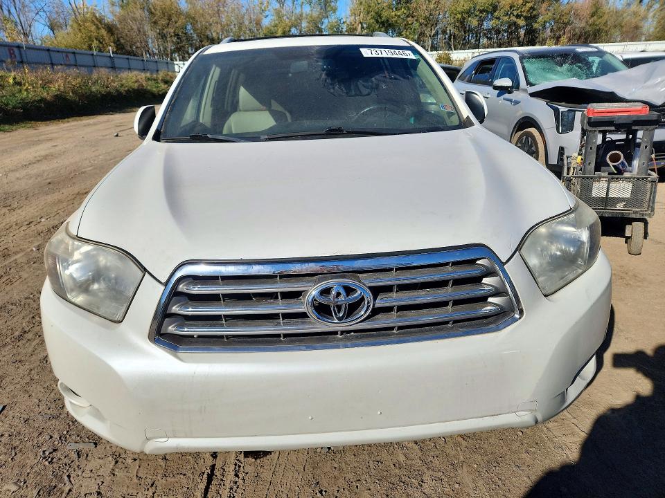 Снимка 5 от търг – 2010 TOYOTA HIGHLANDER с VIN 5TDDK3EH7AS008199