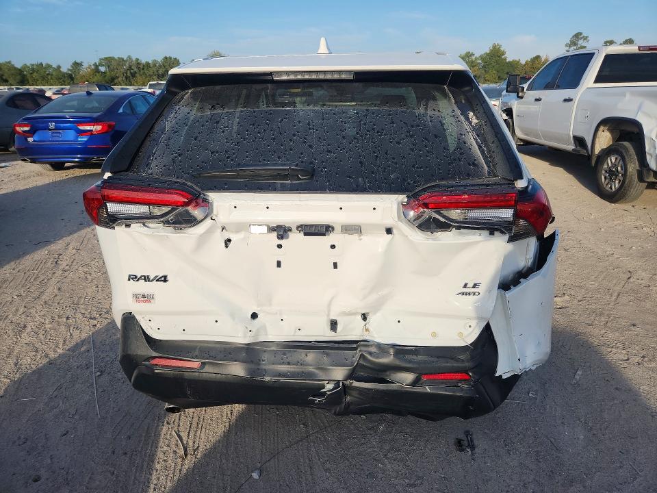 Zdjęcie 6 z aukcji – 2024 TOYOTA RAV4 z VIN 2T3F1RFV5RW487865
