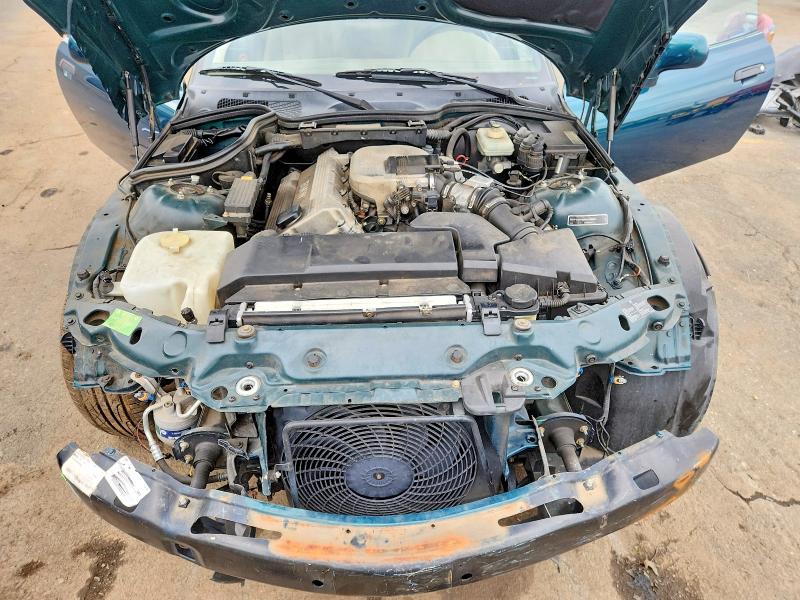 Фото 11 с аукциона – 1998 BMW Z3 с VIN 4USCH7333WLD16985