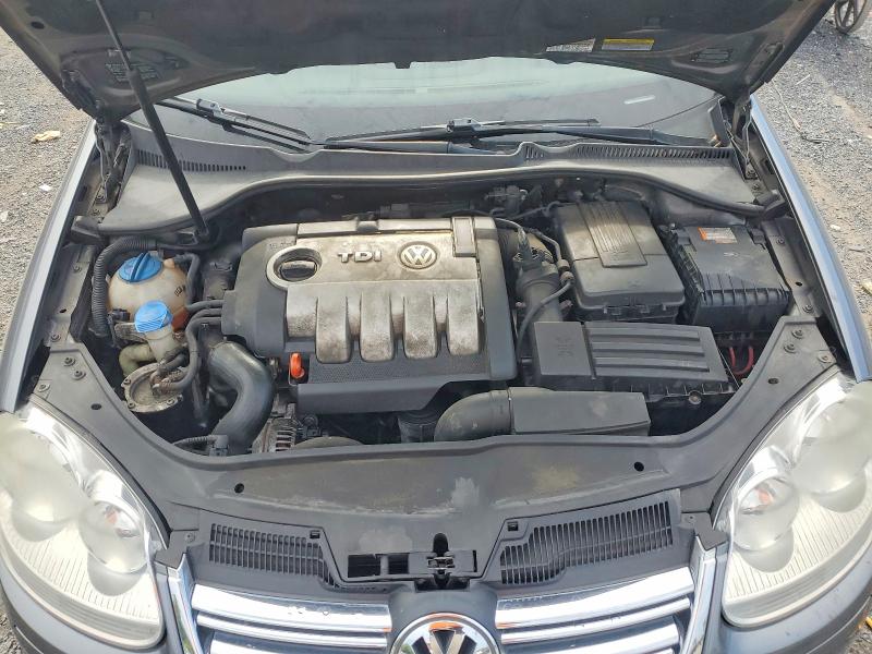 Photo 11 from auction – 2006 VOLKSWAGEN JETTA with VIN 3VWDT71K86M042968
