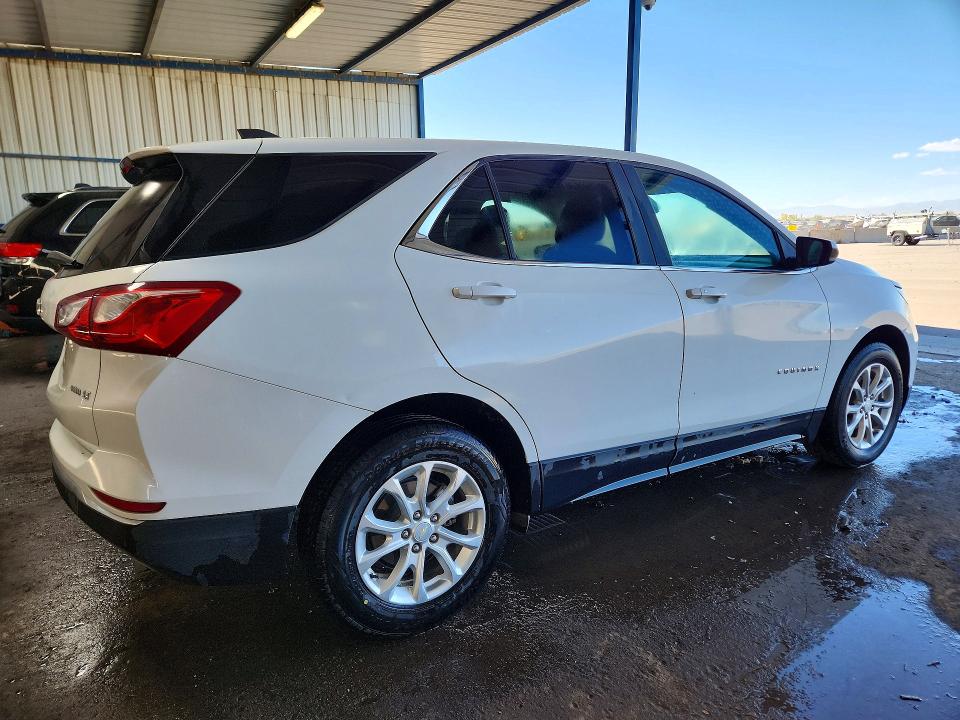Снимка 3 от търг – 2021 CHEVROLET EQUINOX с VIN 3GNAXUEVXMS177351