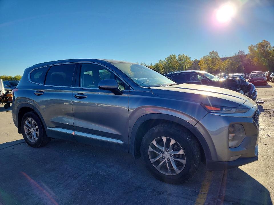 Снимка 4 от търг – 2019 HYUNDAI SANTA FE с VIN 5NMS33AD2KH072288