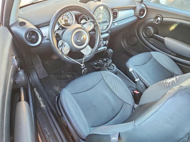 Zdjęcie 8 z aukcji – 2008 MINI COOPER z VIN WMWML33528TN67982