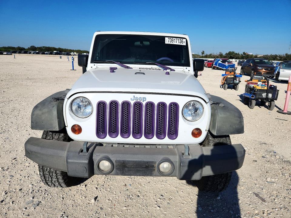 Снимка 5 от търг – 2011 JEEP WRANGLER UNLIMITED с VIN 1J4BA6H13BL584489