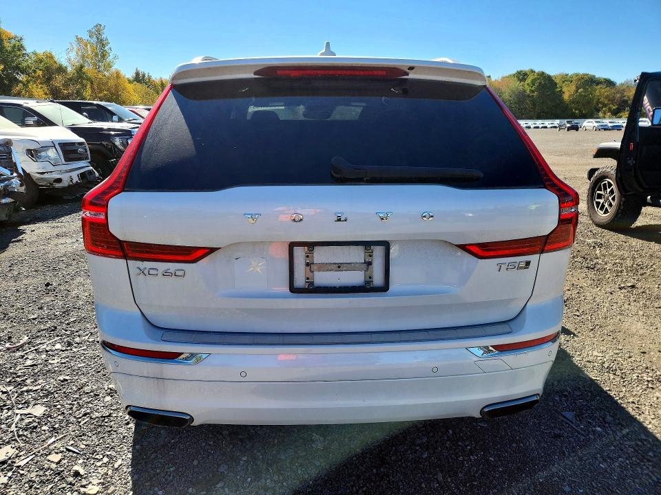Снимка 6 от търг – 2020 VOLVO XC60 с VIN YV4102RL6L1509390