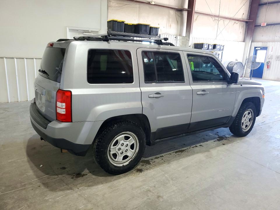 Photo 3 from auction – 2015 JEEP PATRIOT with VIN 1C4NJPBA4FD304726