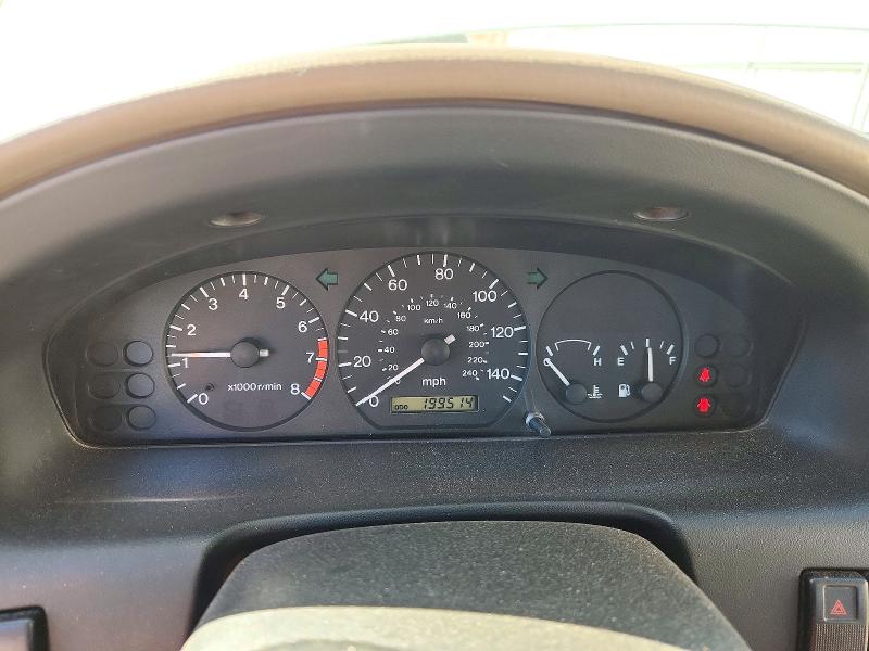 Снимка 9 от търг – 1998 MAZDA 626 с VIN 1YVGF22C4W5735957