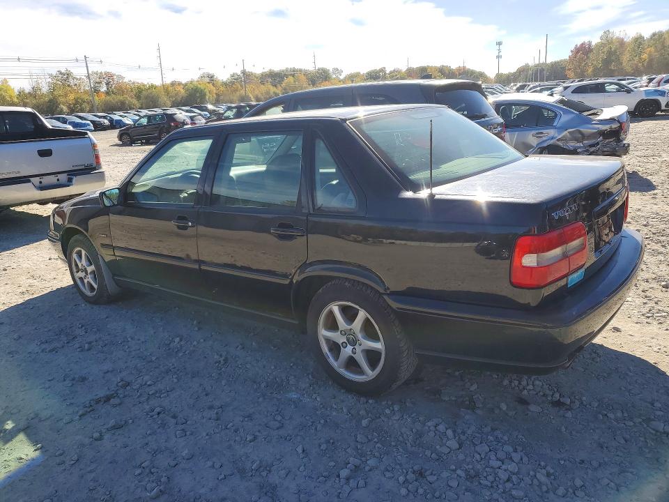 Фото 2 с аукциона – 1998 VOLVO S70 с VIN YV1LS5677W2528411