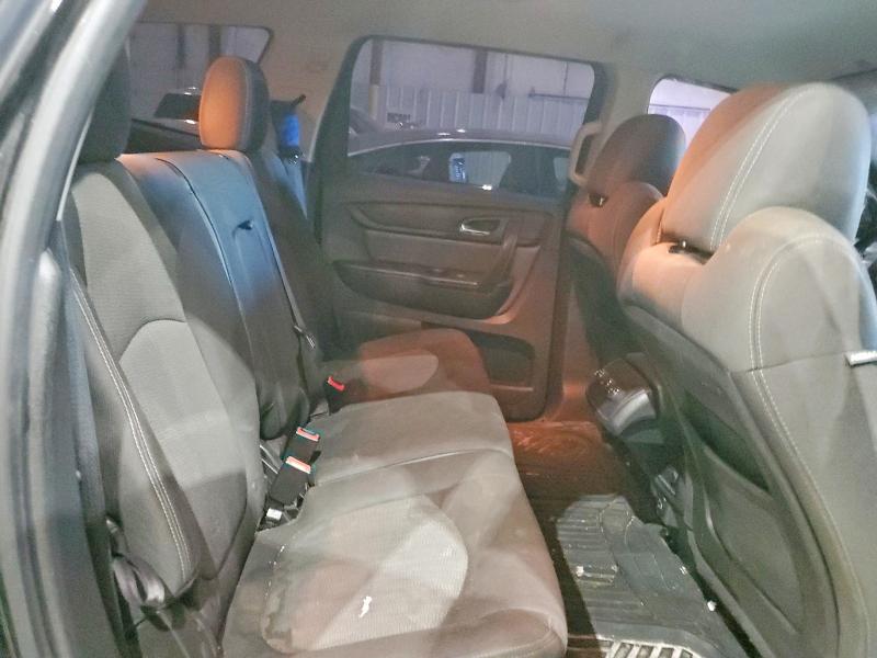 Photo 11 from auction – 2017 CHEVROLET TRAVERSE with VIN 1GNKVGKDXHJ110618