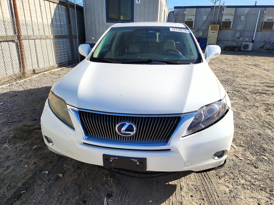 Снимка 5 от търг – 2010 LEXUS RX с VIN JTJZB1BA5A2000110