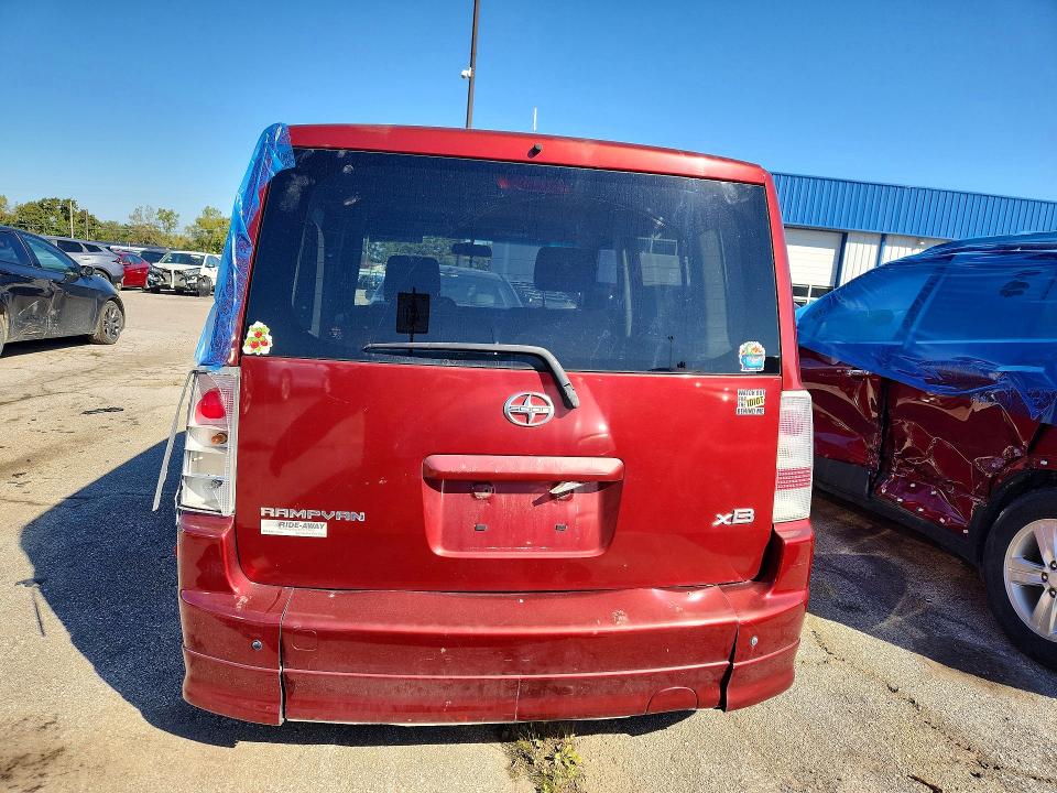 Photo 6 from auction – 2006 SCION XB with VIN JTLKT324664075583