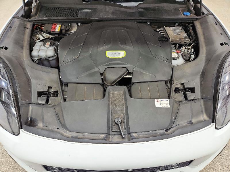 Photo 12 from auction – 2020 PORSCHE CAYENNE with VIN WP1AE2AY4LDA22570