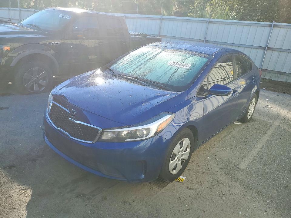 KIA FORTE 2017 с VIN 3KPFK4A78HE141604 - Снимка от търг