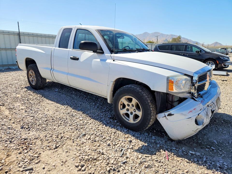 Снимка 4 от търг – 2007 DODGE DAKOTA с VIN 1D7HW42K57S267274
