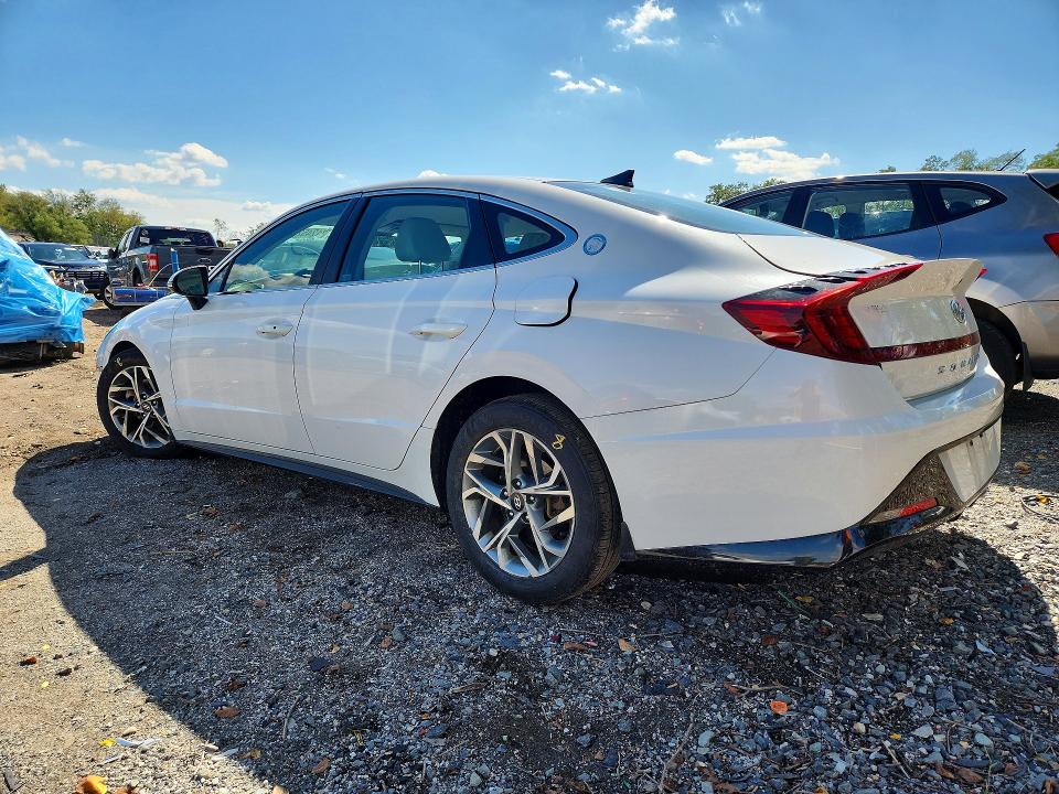 Снимка 2 от търг – 2023 HYUNDAI SONATA с VIN KMHL64JA1PA283454