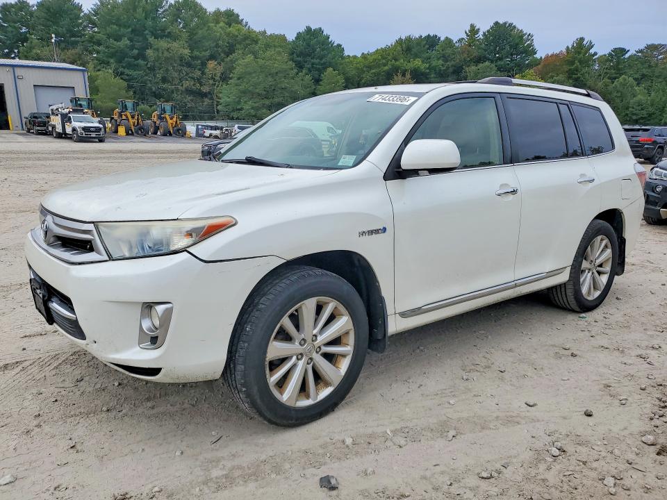 TOYOTA HIGHLANDER 2013 with VIN JTEDC3EH5D2013860 - Photo from auction
