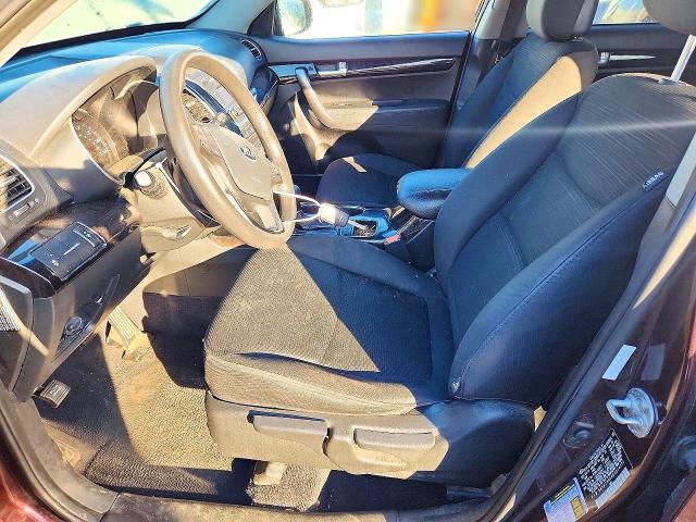 Photo 7 from auction – 2014 KIA SORENTO with VIN 5XYKT3A66EG514571