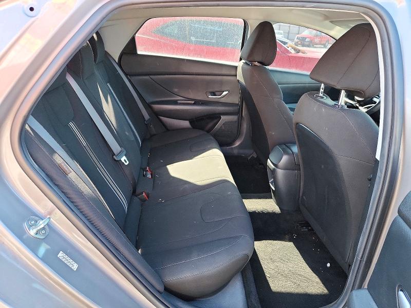 Снимка 10 от търг – 2024 HYUNDAI ELANTRA с VIN KMHLM4DG7RU663907