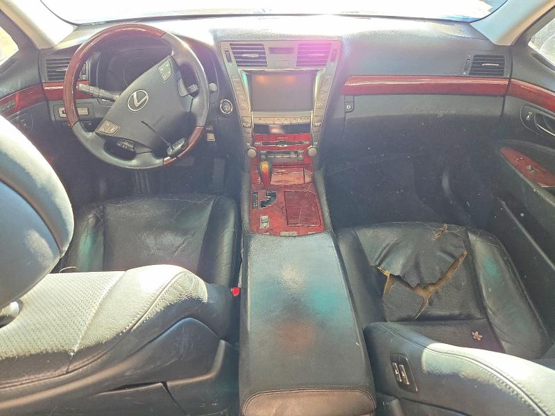 Zdjęcie 8 z aukcji – 2008 LEXUS LS z VIN JTHBL46F685082431