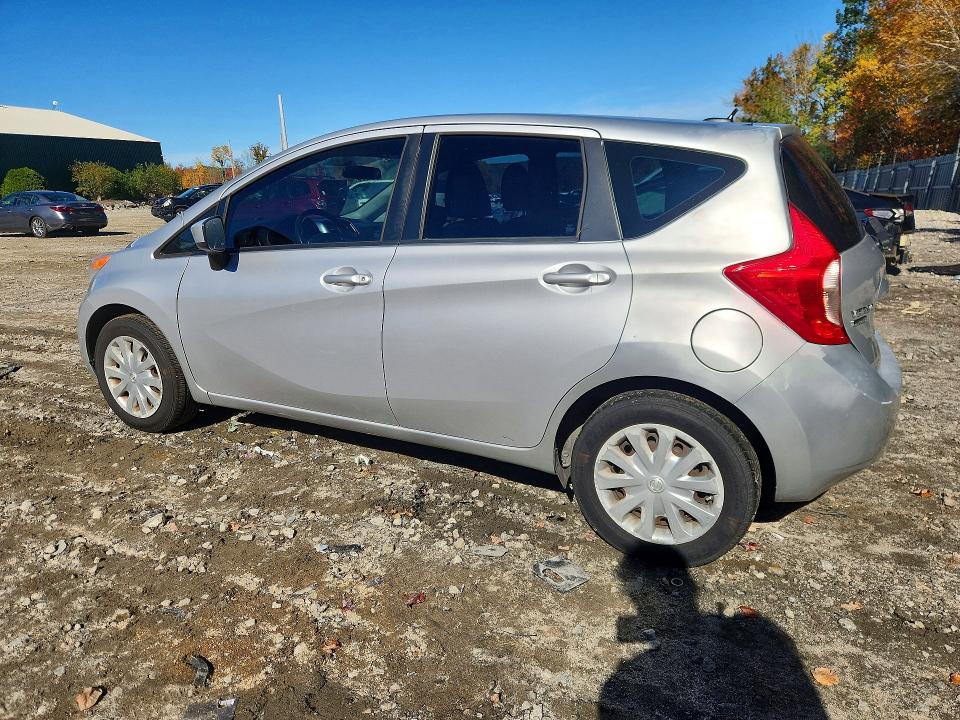 Снимка 2 от търг – 2016 NISSAN VERSA NOTE с VIN 3N1CE2CP2GL385693