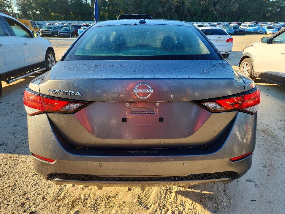 Снимка 6 от търг – 2025 NISSAN SENTRA с VIN 3N1AB8CV7SY337622