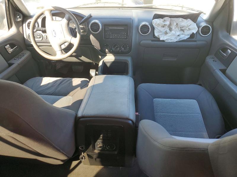 Zdjęcie 8 z aukcji – 2003 FORD EXPEDITION z VIN 1FMRU15W53LB61571