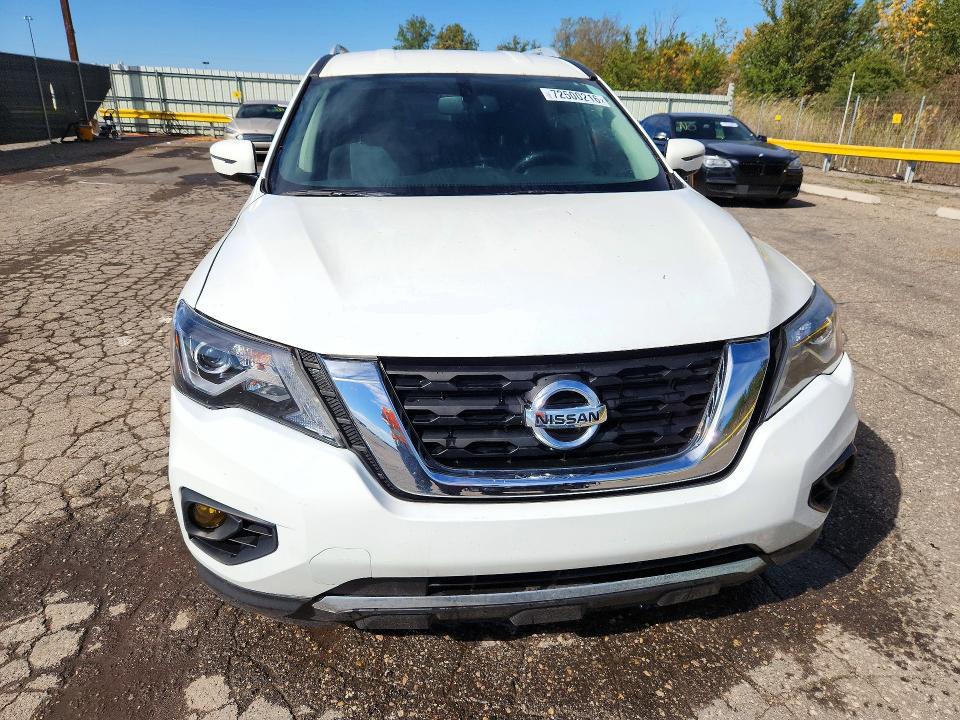 Снимка 5 от търг – 2018 NISSAN PATHFINDER с VIN 5N1DR2MM2JC635216