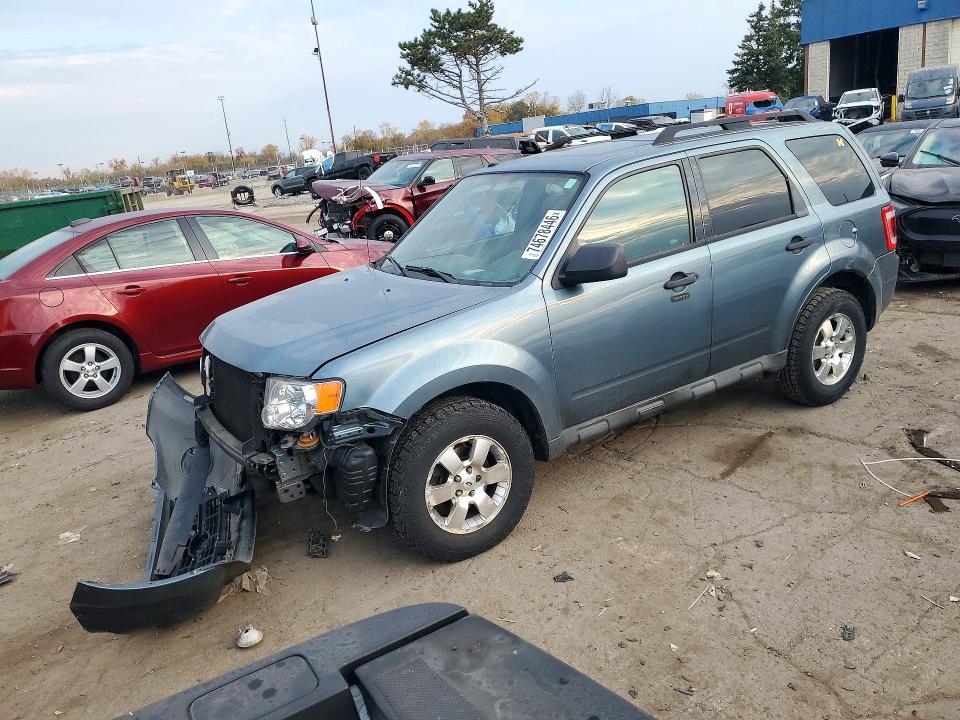 FORD ESCAPE 2012 مع رقم تعريف المركبة 1FMCU0D77CKB65735 - صورة من المزاد