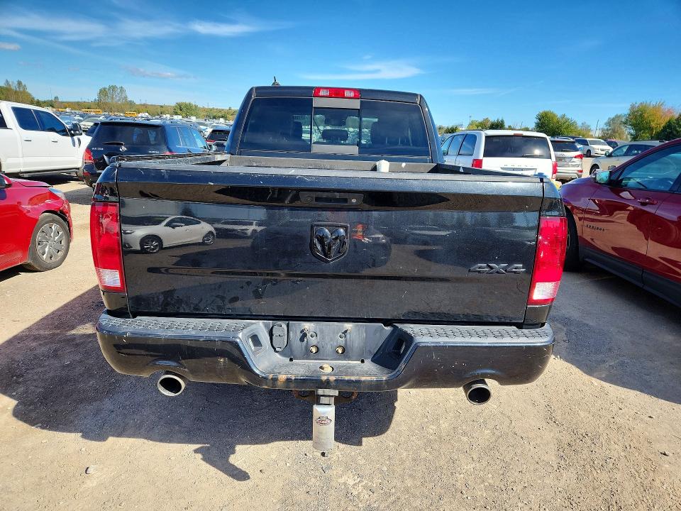 Снимка 6 от търг – 2018 RAM 1500 с VIN 1C6RR7TM1JS286202