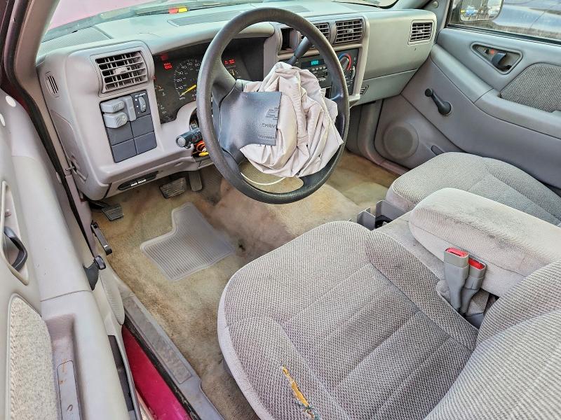 Снимка 8 от търг – 1995 CHEVROLET S TRUCK с VIN 1GCCS19Z4SK125573