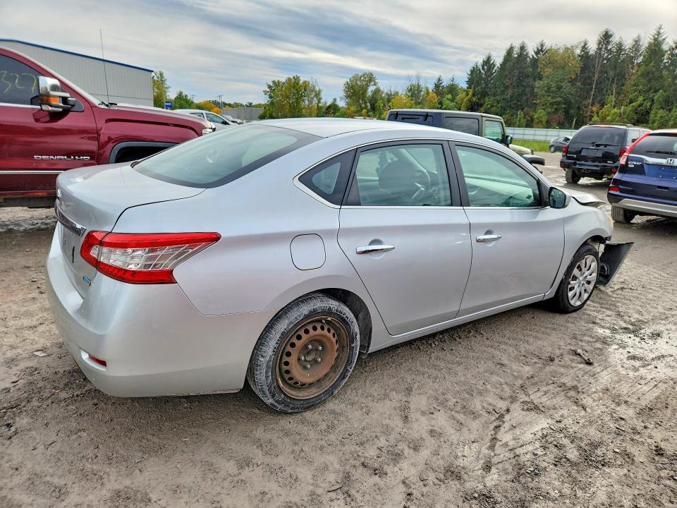 Photo 3 from auction – 2014 NISSAN SENTRA with VIN 3N1AB7APXEY209765
