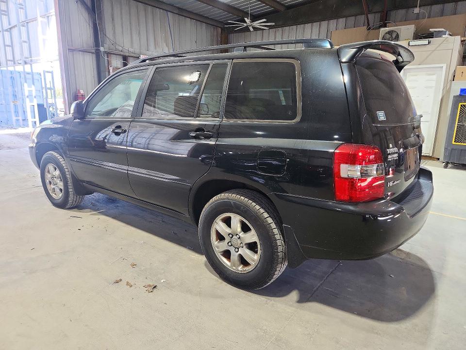 Снимка 2 от търг – 2005 TOYOTA HIGHLANDER с VIN JTEEP21A550117841