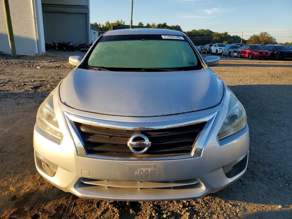 Снимка 5 от търг – 2015 NISSAN ALTIMA с VIN 1N4AL3AP0FC262297