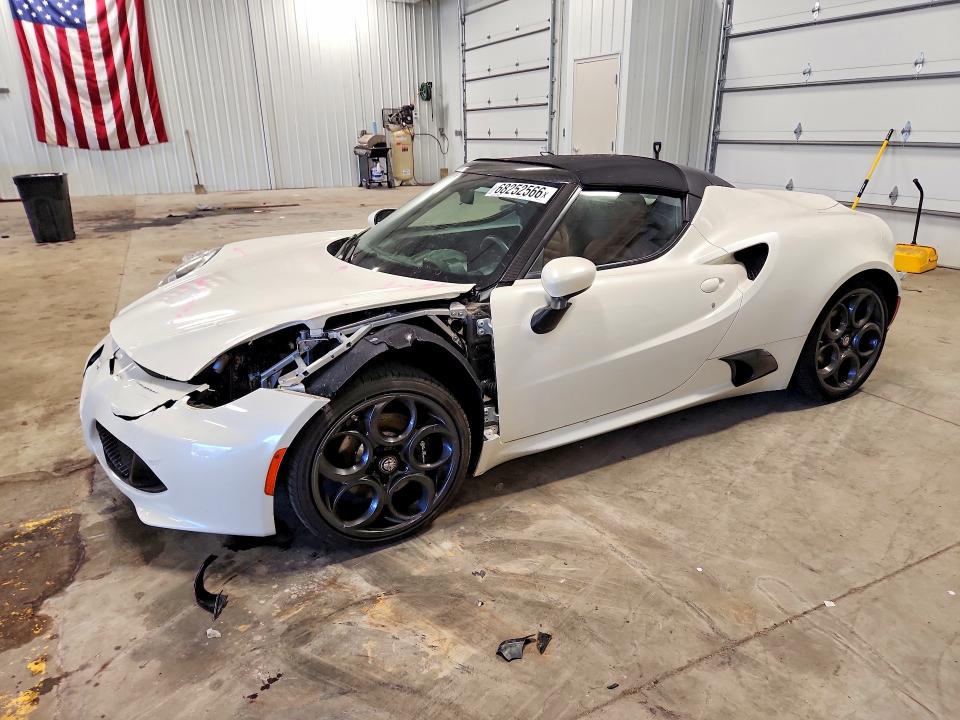 ALFA ROMEO 4C