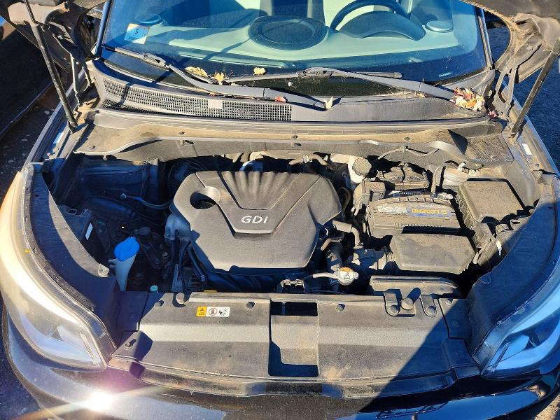 Фото 11 с аукциона – 2016 KIA SOUL с VIN KNDJN2A21G7854496