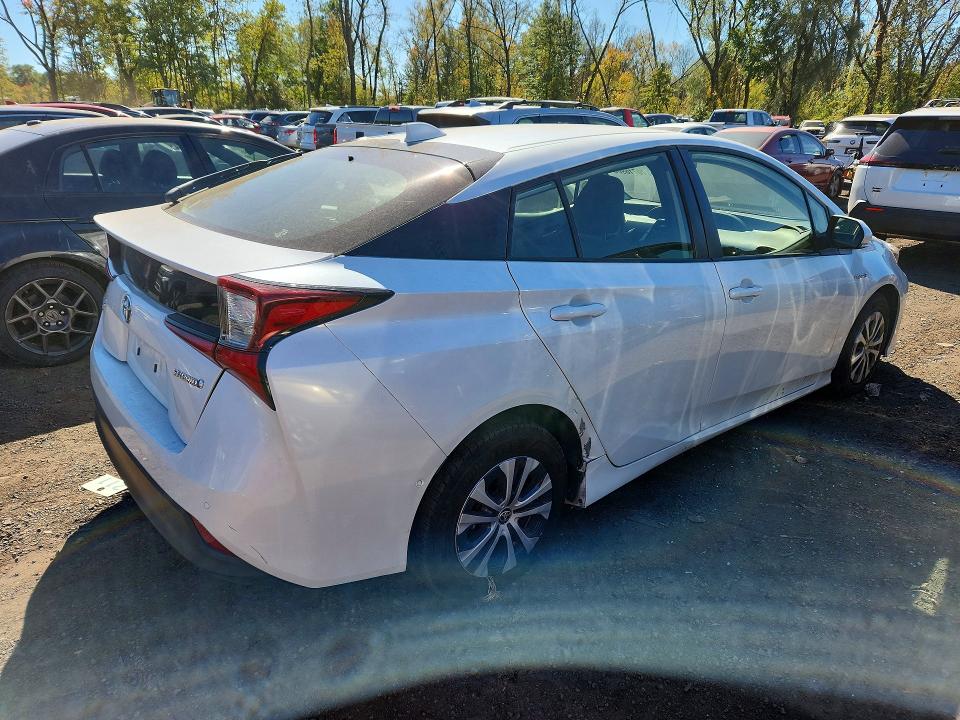 Снимка 3 от търг – 2021 TOYOTA PRIUS с VIN JTDL9MFU3M3025211
