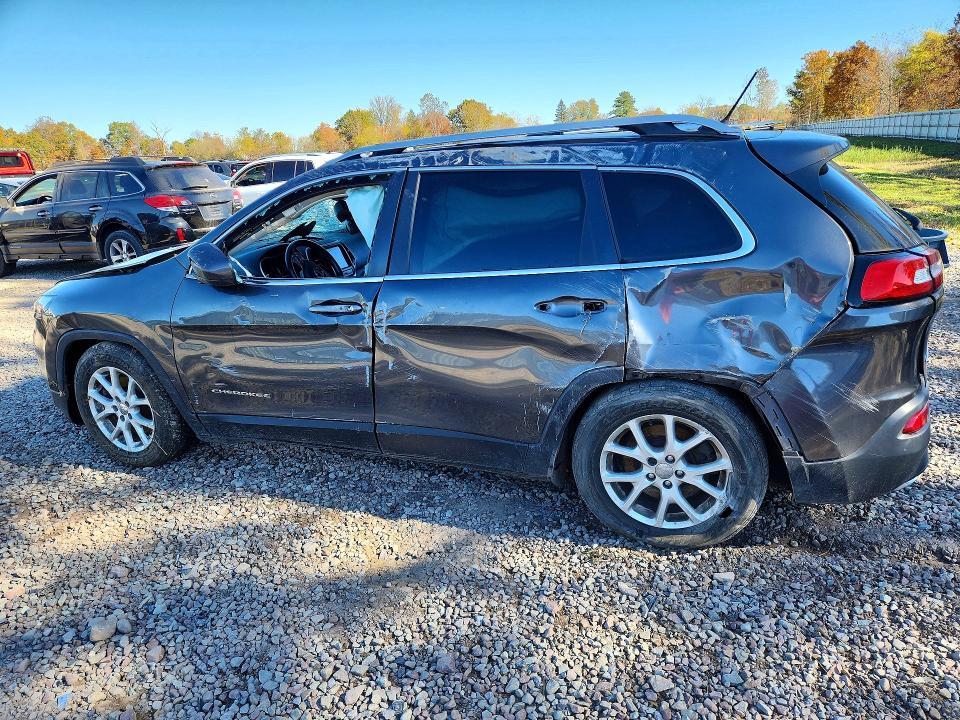 Фото 2 с аукциона – 2015 JEEP CHEROKEE с VIN 1C4PJMCSXFW757557