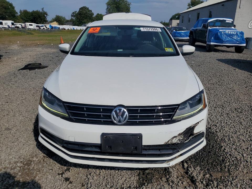 Снимка 5 от търг – 2018 VOLKSWAGEN JETTA с VIN 3VW2B7AJ5JM217722