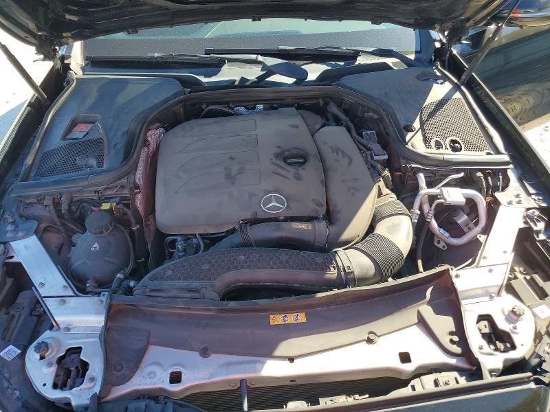 Снимка 11 от търг – 2020 MERCEDES-BENZ E с VIN W1KZF8DB1LA824755