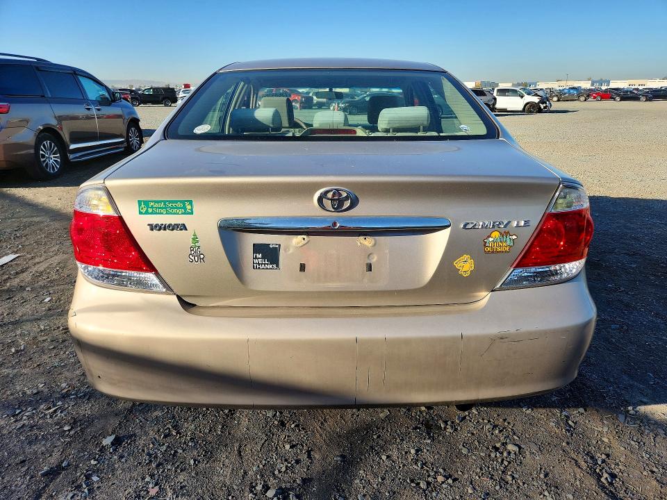 Photo 6 from auction – 2005 TOYOTA CAMRY with VIN 4T1BE32K05U416720