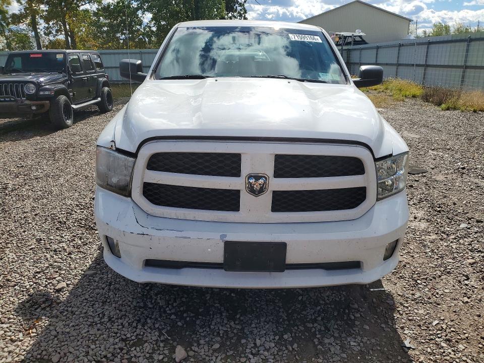 صورة رقم 5 من المزاد - 2017 RAM 1500 مع VIN 1C6RR7FG4HS674380